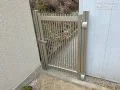 わんちゃんの飛び出しを防ぐ門扉