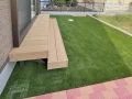心地よい時間を過ごせるウッドデッキ付きのお庭