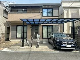 雨の日も快適なカーポート付き駐車スペースの拡張リフォーム工事