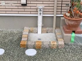 ピンコロ石の水受けが可愛らしい水受け[施工後]