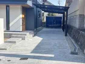 お車や自転車を快適に停めておける駐車スペース[施工後]