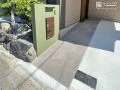 和の雰囲気を演出する抹茶カラーの塗装門柱