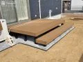 お子様の遊びスペースとなるウッドデッキ