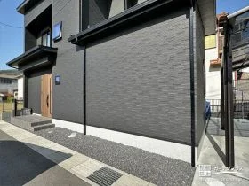 かっこいいブラックのお住まいに似合うシンプルモダンな新築外構工事