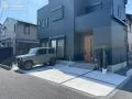 ブラックのおしゃれなお住まいに似合うナチュラルモダンな外構