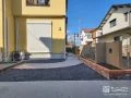 乱形石やレンガが可愛らしい園路のリフォーム工事