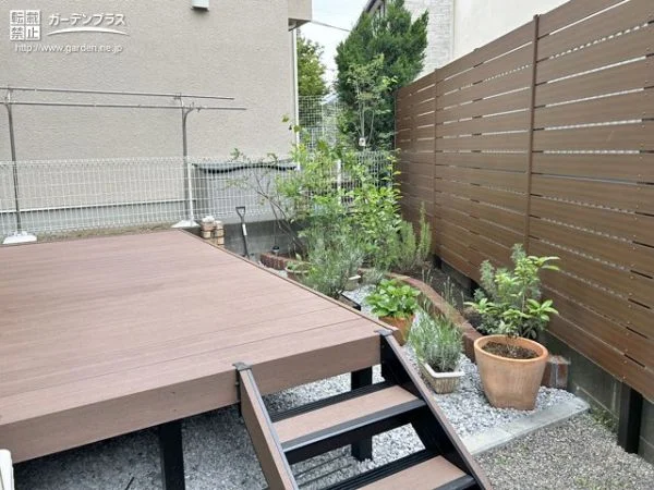 No.22728 植栽との相性も考えたデザインのお庭外構リフォーム工事[施工後]