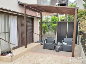 大きな屋根下でゆっくり寛げるお庭リフォーム工事
