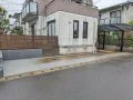お車2台がすっきりと停められるフラットな駐車スペース工事