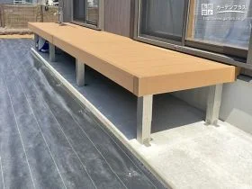 お庭のアクセス性も高めるウッドデッキ[施工後]