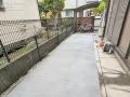 土間コンクリートで雑草対策万全の歩きやすいお庭