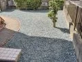 雑草万全で景観を整えたことでアプローチや植栽が映えるリフォーム工事