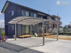 長い年月の暮らしに寄り添う新築外構