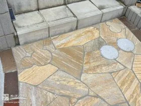 隠し要素を入れた華やかな乱形石のアプローチ[施工後]
