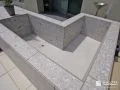鉢をそのまま入れて、水やりなどのお世話もそのまましていただけます