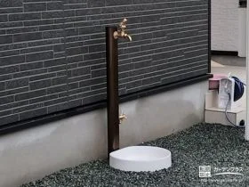 遊び心を感じさせてくれる立水栓[施工後]