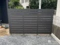 シンプルで低コストな目隠しフェンスを設置