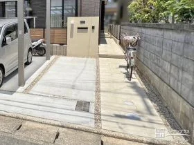 ベージュカラーでナチュラルに仕上げた門周り[施工後]