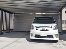 内側のプライベート性を高める目隠しフェンス[施工後]