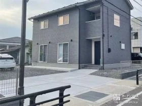 追加工事がしやすいように配慮したシンプルスタイリッシュな新築外構
