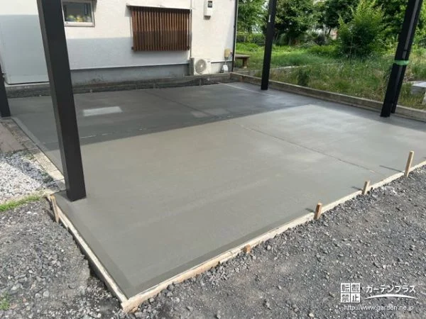 土間コンクリート打設で快適にお使いいただける駐車スペース工事