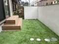 主庭に人工芝を敷設しローメンテナンス化