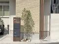 植栽が似合うナチュラルな外構