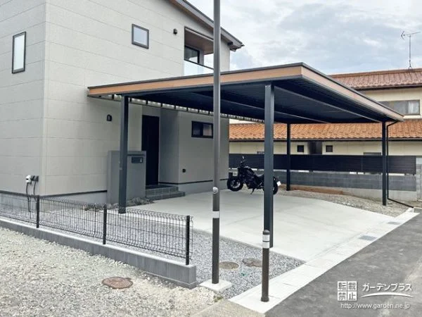 ミニマルデザインがお住まいに調和する新築外構