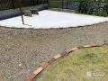 曲線で縁取って優しくナチュラルな印象に