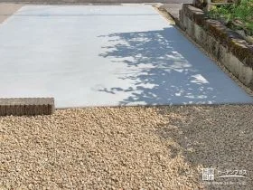 耐久性の高い土間コンクリートで拡張した駐車スペース[施工後]