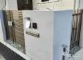 門扉と門柱でクローズにした玄関周りリフォーム工事