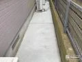犬走りも耐久性の高い土間コンクリートを打設し雑草対策しています。