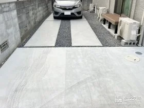 お車が縦に2台停められる駐車スペース[施工後]