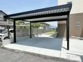 インパクトのあるカーポートが主役の新築外構