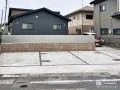 法面を解消して使いやすく安全性も高めた新築外構