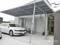 お車はもちろんバイクや自転車も一緒に停められる駐車スペース工事