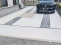 お車４台分が駐車できるようにするコンクリートの舗装工事