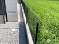 敷地境界を明示するメッシュフェンス
