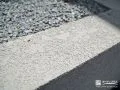 塗装の質感が植栽のナチュラルな雰囲気にマッチします