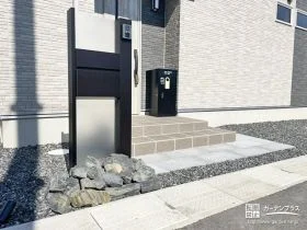 デザインにこだわったお住まいの主役になる玄関まわり[施工後]