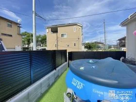 内側で気兼ねなく遊べるお庭へ[施工後]
