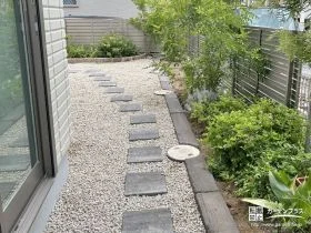 植栽スペースとお庭のメリハリがつき雑草対策万全のリフォーム工事