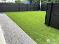 下から発芽する雑草も上から飛来する種も成長を抑制する防草シート