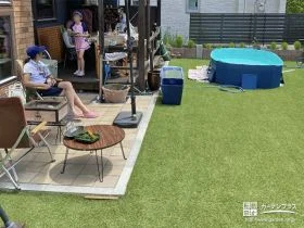 BBQコンロやファニチャーを置いて楽しめるお庭[施工後]