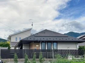 安全性に配慮した高さで施工した目隠しフェンス[施工後]