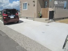 お車だけでなく自転車やバイクも快適に停められる駐車スペース工事