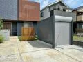 モダンなお住まいに似合うバイクガレージの設置リフォーム工事
