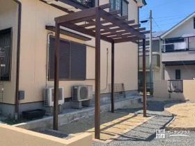 植栽を引き立てるパーゴラ[施工後]