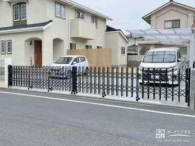 広い間口に柔軟に対応できる伸縮門扉[施工後]
