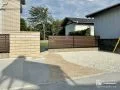 エレガントな雰囲気の門周り